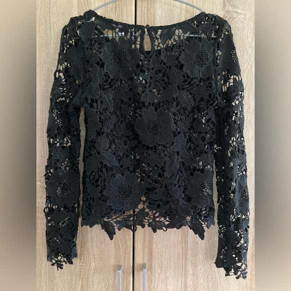 H&M brand new black lace top in size 8 - Picture 4 of 8